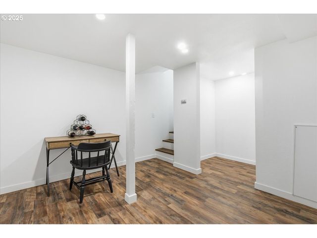 1317 W MAIN St, Centralia, WA 98531