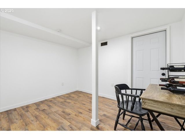 1317 W MAIN St, Centralia, WA 98531