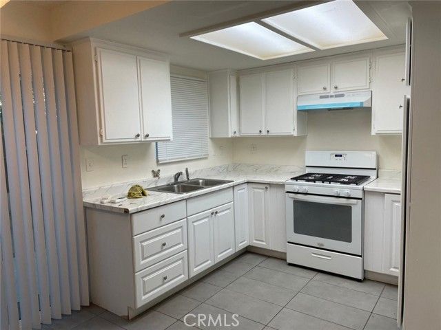 324 E Avenue Q7, Palmdale, CA 93550