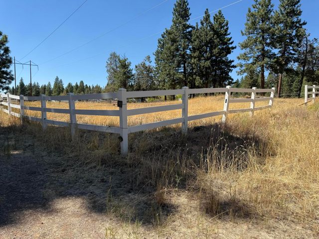 0 Hamaker Lane, Klamath Falls, OR 97601