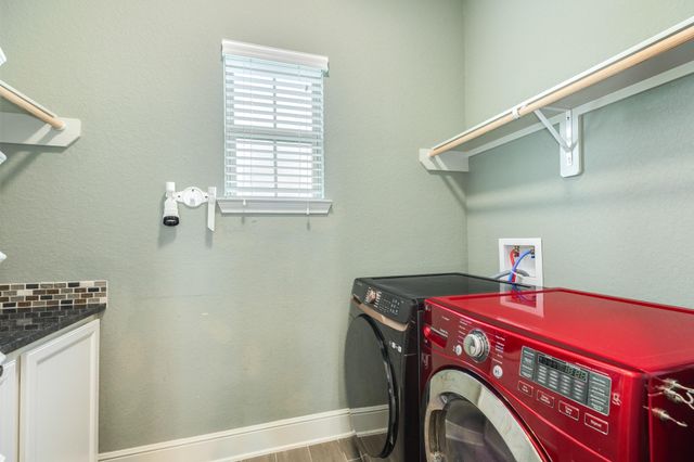 2180 County Road 212, Angleton, TX 77515