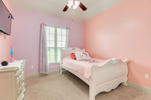2180 County Road 212, Angleton, TX 77515