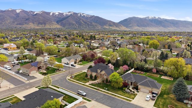 1415 JOHNSON WAY, Kaysville, UT 84037