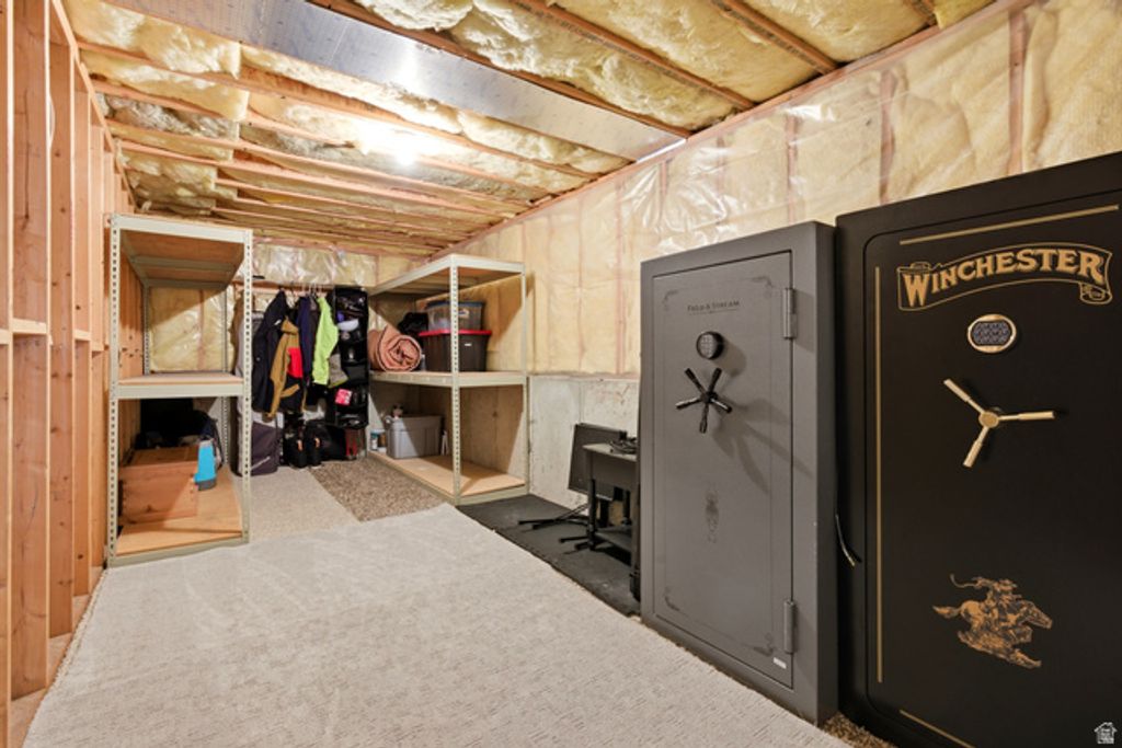 Image 42 of property listing at 1415 JOHNSON WAY, Kaysville, UT 84037