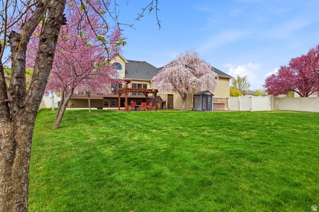 Image 55 of property listing at 1415 JOHNSON WAY, Kaysville, UT 84037