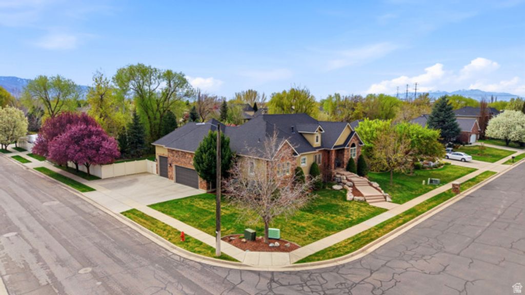 Image 69 of property listing at 1415 JOHNSON WAY, Kaysville, UT 84037