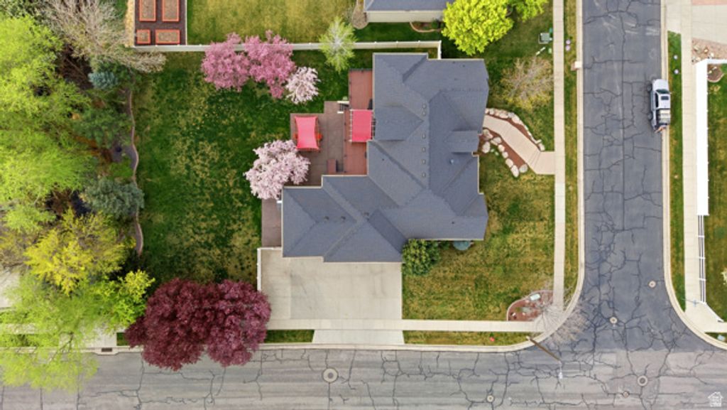 Image 74 of property listing at 1415 JOHNSON WAY, Kaysville, UT 84037