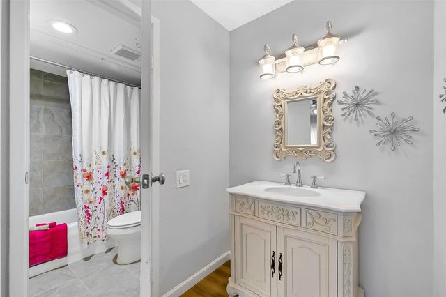 1500 Bay Area Boulevard 346, Houston, TX 77058