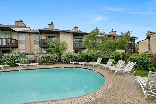 1500 Bay Area Boulevard 346, Houston, TX 77058