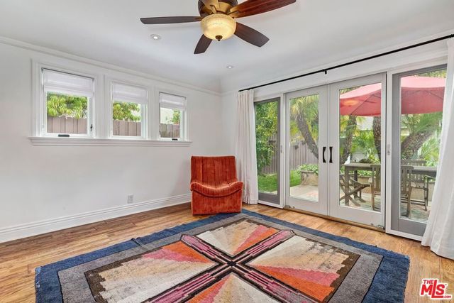 829 S Mullen Avenue, Los Angeles, CA 90005