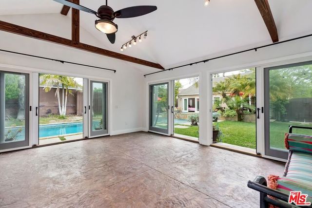 829 S Mullen Avenue, Los Angeles, CA 90005