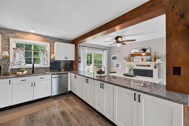 125 Alpha St, Dartmouth, MA 02747