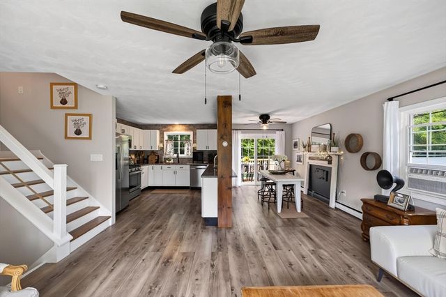 125 Alpha St, Dartmouth, MA 02747