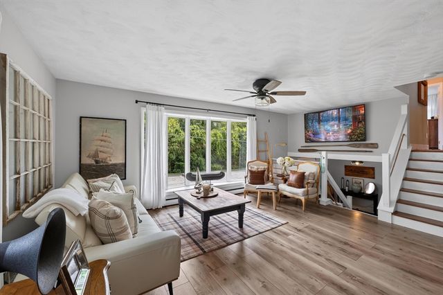 125 Alpha St, Dartmouth, MA 02747
