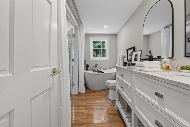 125 Alpha St, Dartmouth, MA 02747