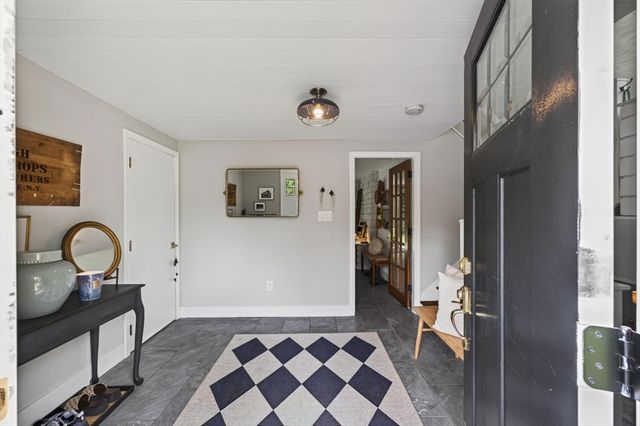 125 Alpha St, Dartmouth, MA 02747