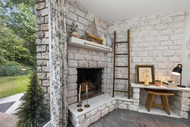 125 Alpha St, Dartmouth, MA 02747