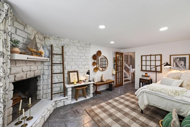 125 Alpha St, Dartmouth, MA 02747