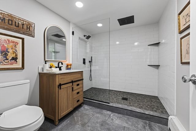 125 Alpha St, Dartmouth, MA 02747