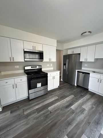 18830 Cedar Avenue, Country Club Hills, IL 60478