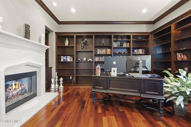 4988 Read Road, Thousand Oaks, CA 93021