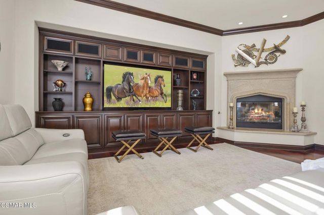 4988 Read Road, Thousand Oaks, CA 93021
