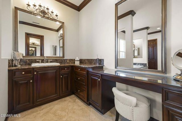 4988 Read Road, Thousand Oaks, CA 93021