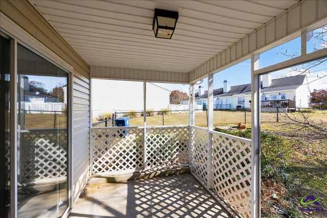 957 Laurel Oak Court, Macon, GA 31204