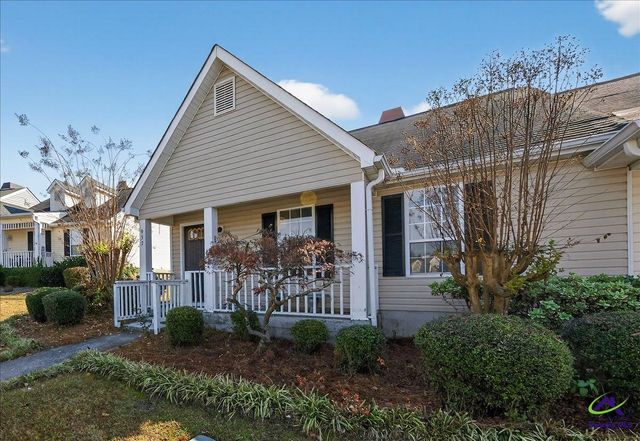 957 Laurel Oak Court, Macon, GA 31204