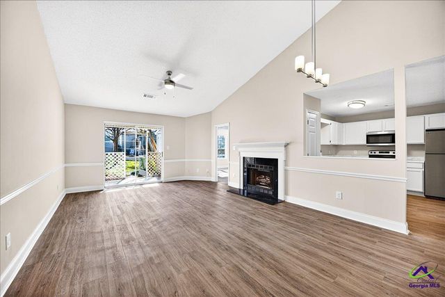 957 Laurel Oak Court, Macon, GA 31204