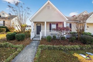 957 Laurel Oak Court, Macon, GA 31204