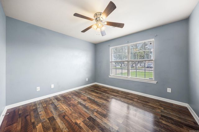 57 Ten Point Lane, Ward, AR 72176