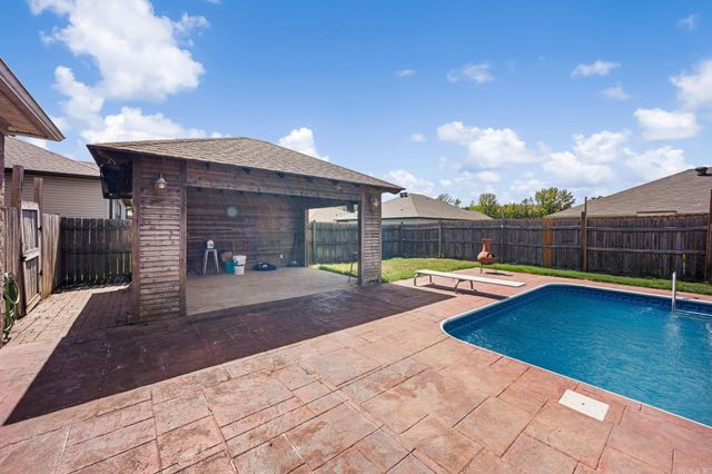 57 Ten Point Lane, Ward, AR 72176