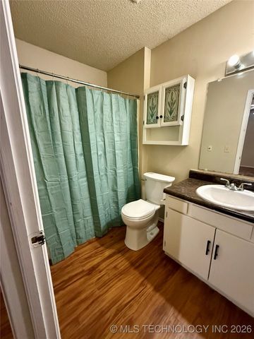 4609 S Date Avenue, Broken Arrow, OK 74011