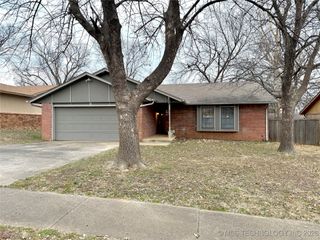4609 S Date Avenue, Broken Arrow, OK 74011