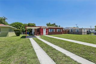 921 NE 159th St, North Miami Beach, FL 33162