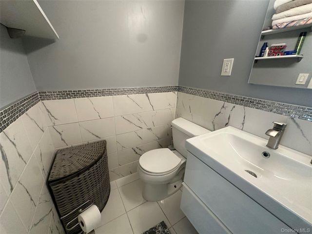 35 Stewart Place 204A, Mount Kisco, NY 10549