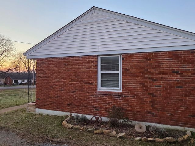 307 Seneca Dr, Nashville, TN 37214