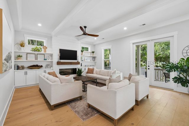 21 Paddocks Blvd, Hilton Head Island, SC 29926
