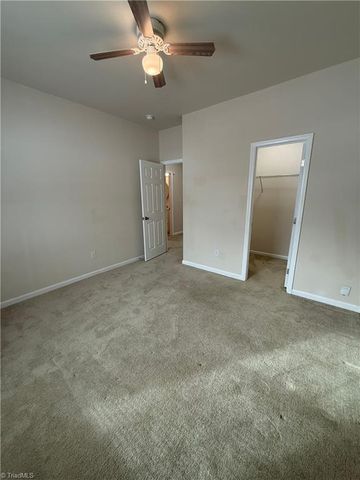 2251 Flag Street, Winston-salem, NC 27101