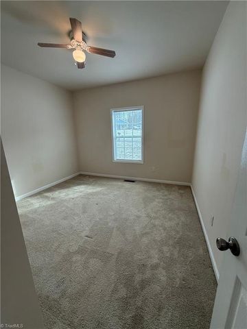 2251 Flag Street, Winston-salem, NC 27101