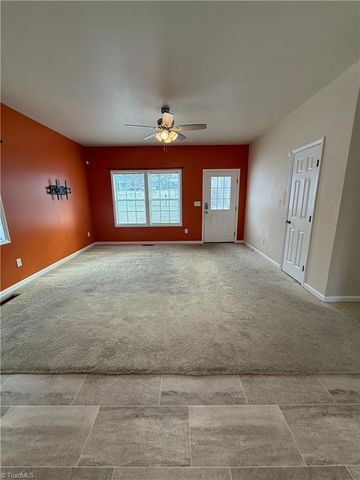 2251 Flag Street, Winston-salem, NC 27101