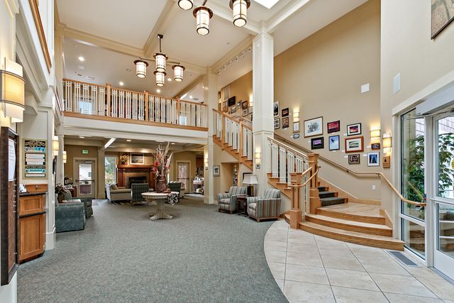 597 Mariposa Court, Ashland, OR 97520