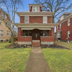 2107 Plum Street, Parkersburg, WV 26101