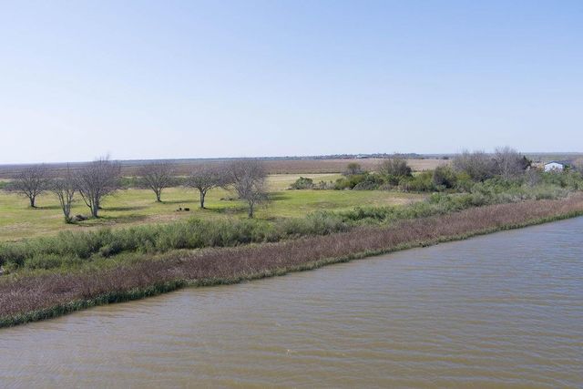 0000 Fm-2918, Brazoria, TX 77422