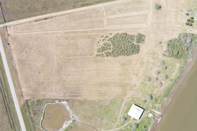 0000 Fm-2918, Brazoria, TX 77422