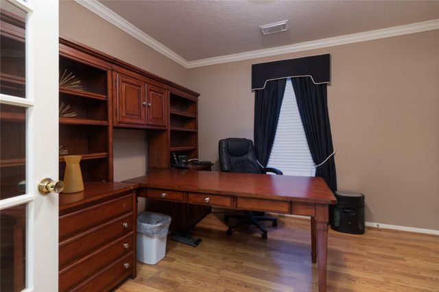 18219 Noble Forest Drive, Humble, TX 77346