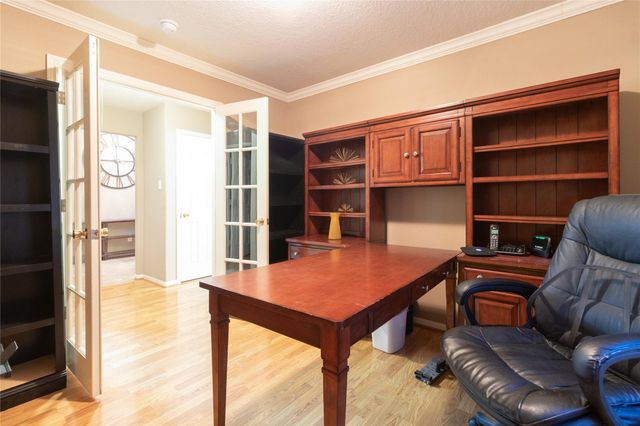 18219 Noble Forest Drive, Humble, TX 77346