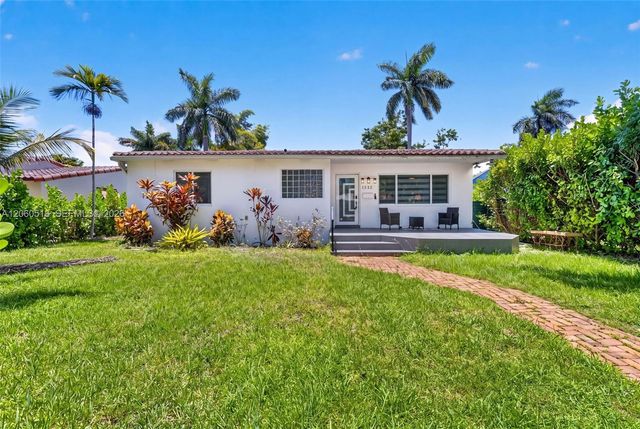 1532 Fletcher St, Hollywood, FL 33020