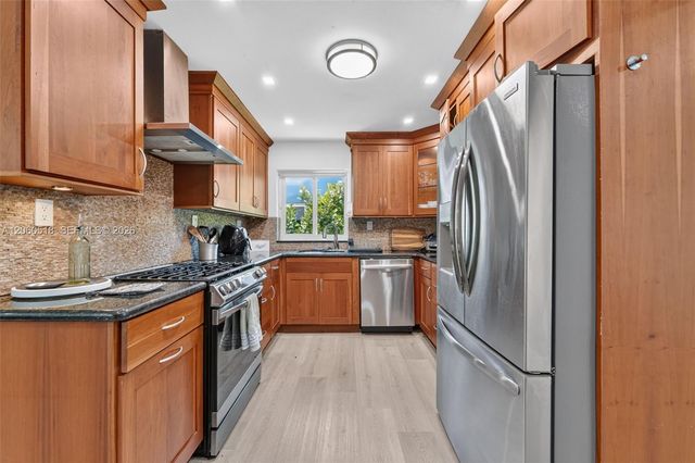 1532 Fletcher St, Hollywood, FL 33020